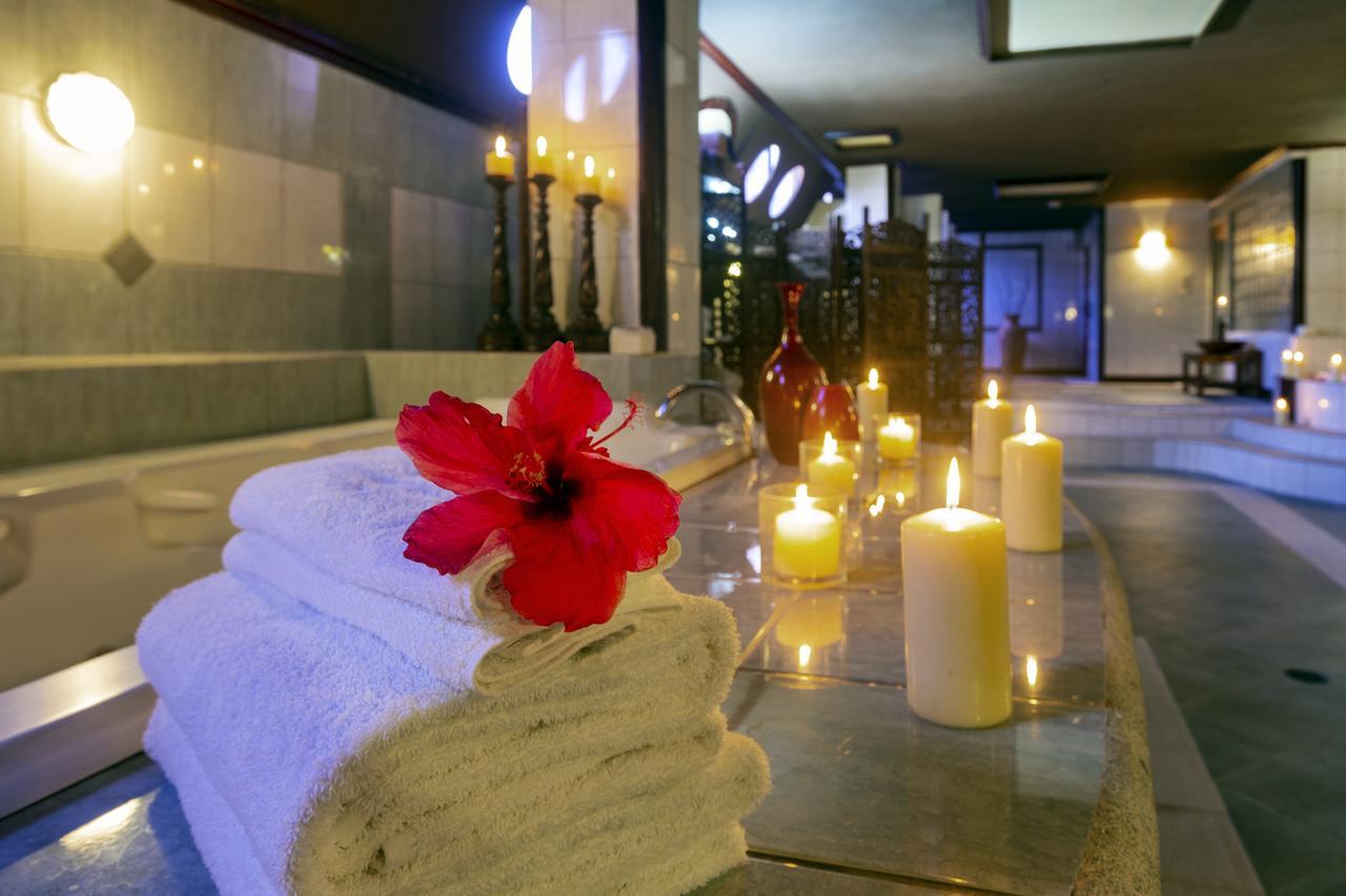 Le Grand Courlan Spa Resort Adults Only Black Rock Exterior foto
